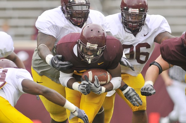 Junior Deleon Eskridge during a scrimmage at TCF Bank Stadium in April. Eskridge finished with 12 carries for 40 yards Thursday night against Middle Tennessee State. 