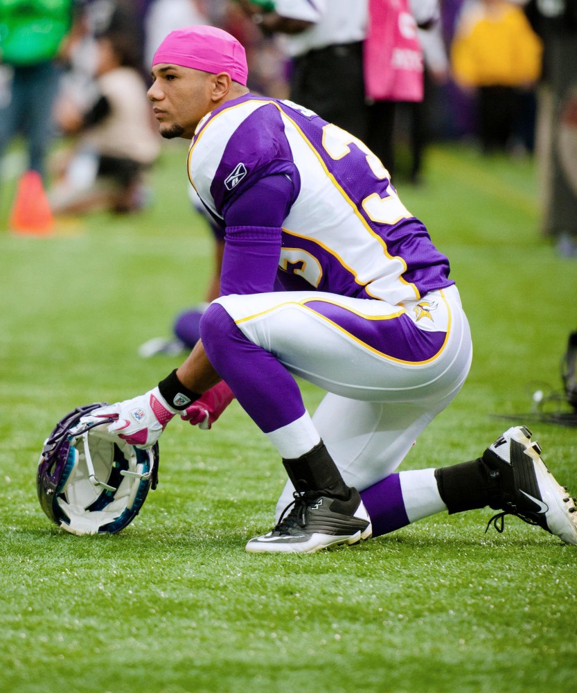 Sherels stretches before the start of his game against the Cardinals Oct. 9 at the Metrodome.  