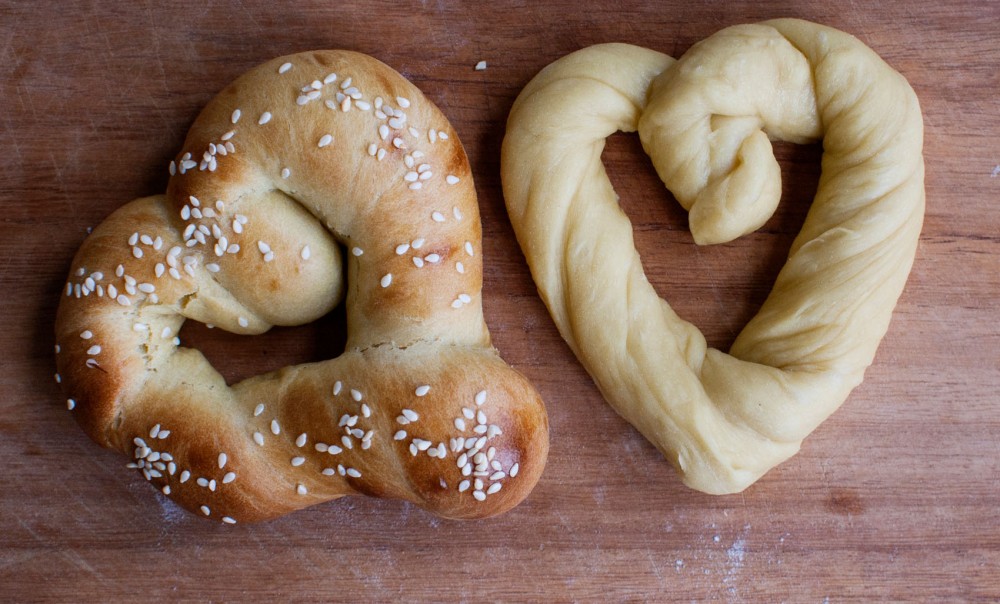 For a fun Valentines Day treat, you can twist challah dough into hearts and treat your loved ones with delicious bread.