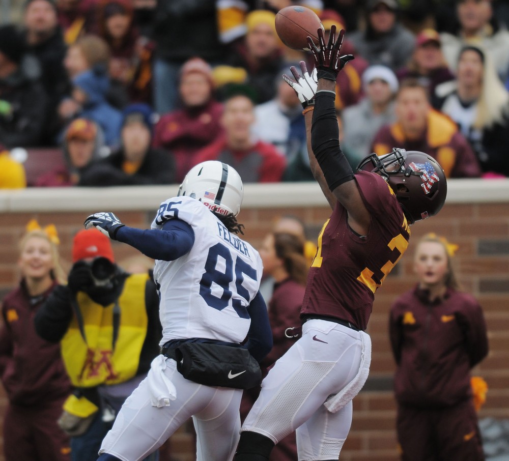 Minnesota defensive back Eric Murray attempts to intercept a pass against Penn State on Saturday at TCF Bank Stadium.