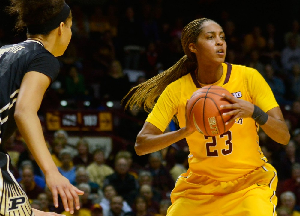 Gophers forward Shae Kelley looks to pass the ball at Williams Arena on Thursday. 