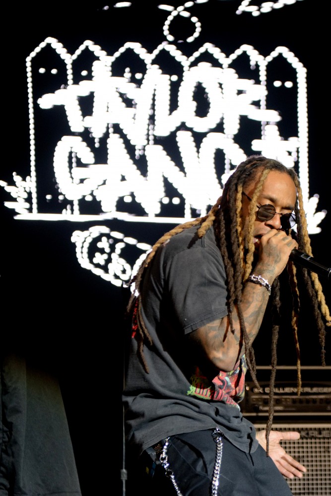 Ty Dolla Sign performs during the 2017 homecoming concert at TCF Bank Stadium on Friday, Oct. 20.