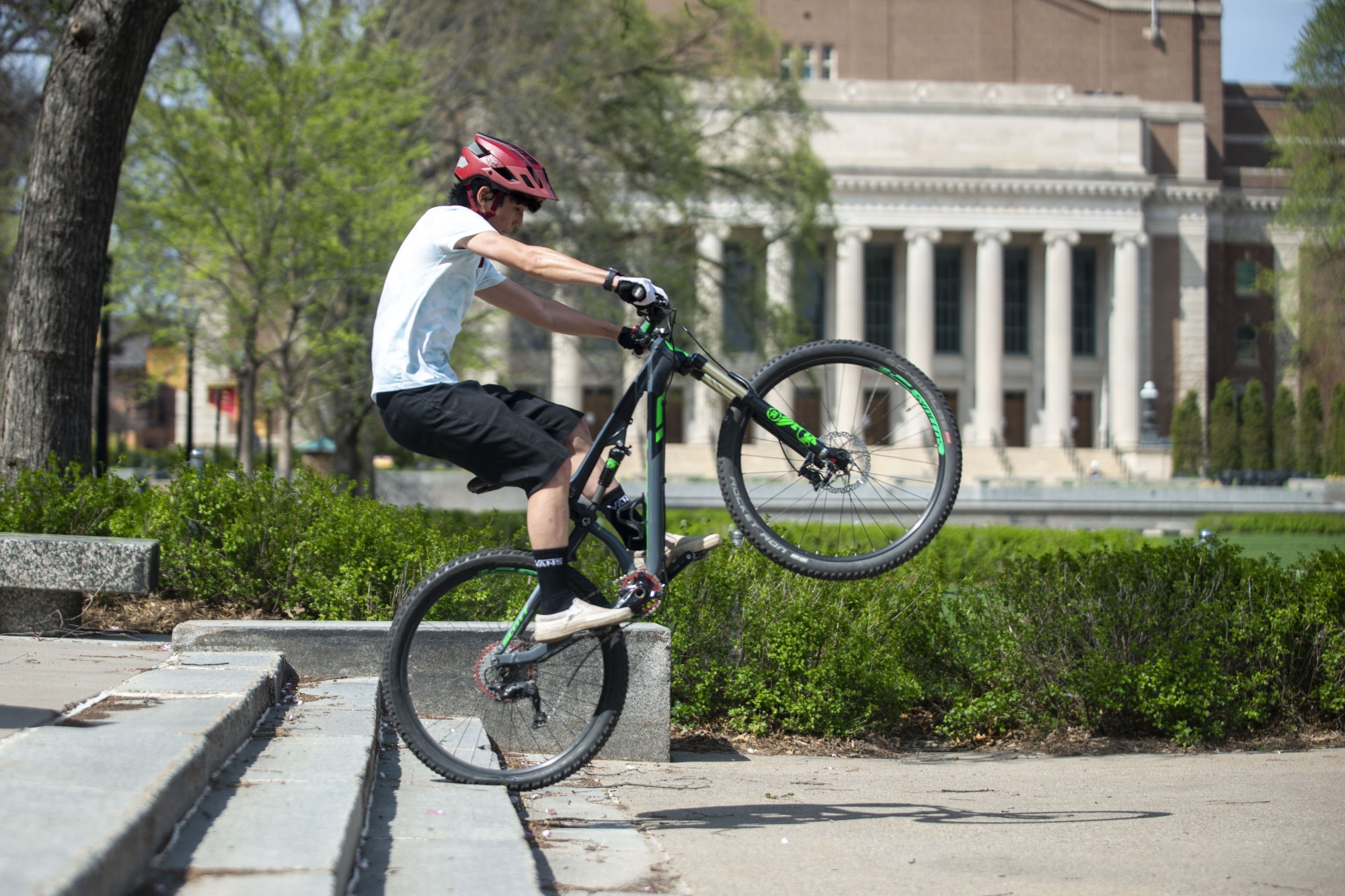 2:19 p.m.
Noah Charles rides his mountain bike down the steps in front of Smith Hall. 