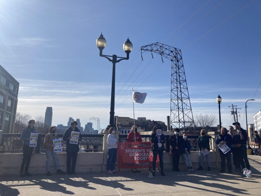 Around 40 University students gathered March 19 to show support for Minneapolis Public School educations and support staff on strike. The strike has been ongoing since March 8.