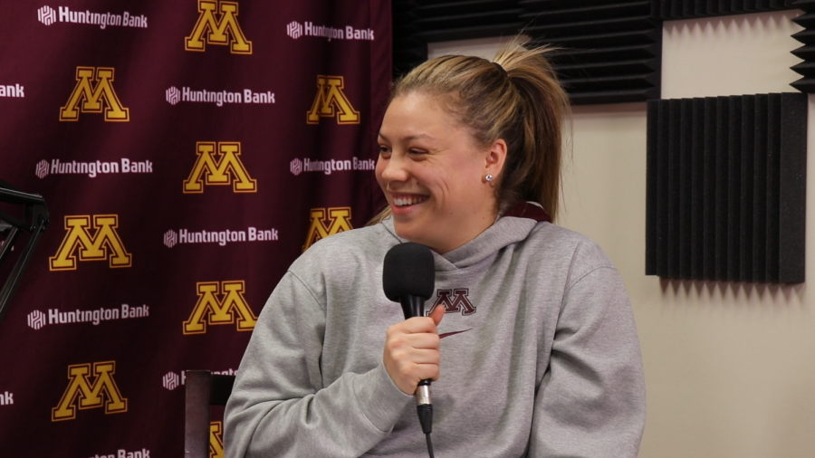 Banham+started+her+work+in+media+last+season+broadcasting+a+contest+between+Rutgers+and+the+Gophers.+Photo+courtesy+of+Gopher+Athletics.+