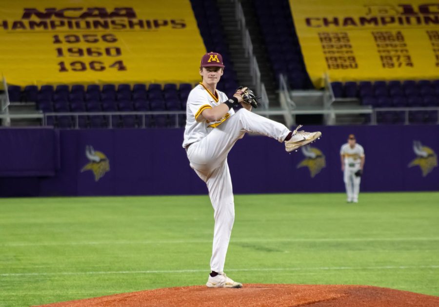 Tucker Novotny pitches the ball at the game against Hawaii in U.S. Bank Stadium on Friday, March 3.