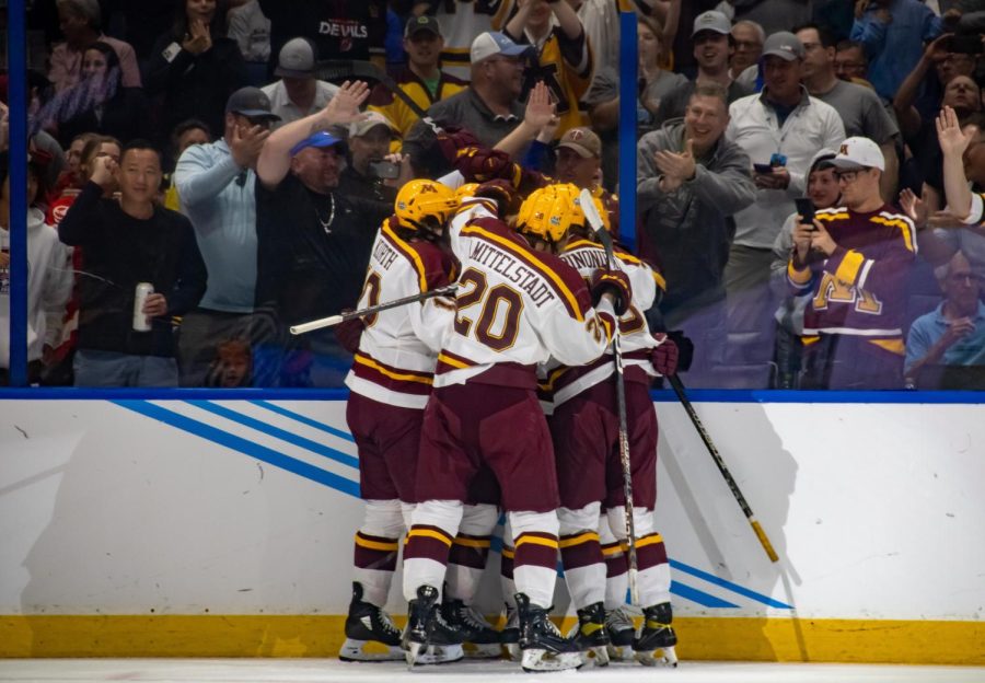 The+Gophers+started+off+up+two+goals+in+the+first+nine+minutes+of+the+game.+