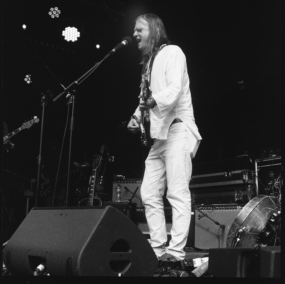 Anton Newcombe performing onstage with The Brian Jonestown Massacre. Photo courtesy of Magnum PR.