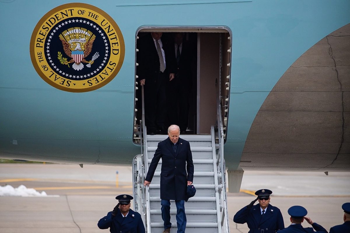 President Joe Bidens arrival at the Minneapolis/St. Paul Military airport on  Nov. 1, 2023.