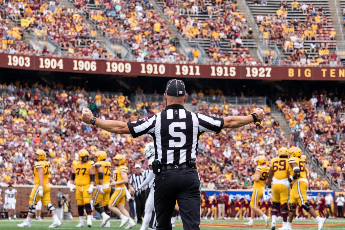 The Gophers recovered an onside kick but were flagged for offsides. 